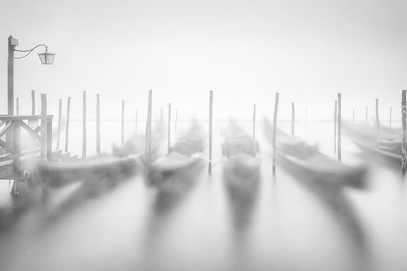 Nicky Rochussen_Ghostly gondolas