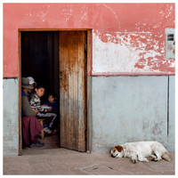 Lunch Interrupted, Chinchero, Peru